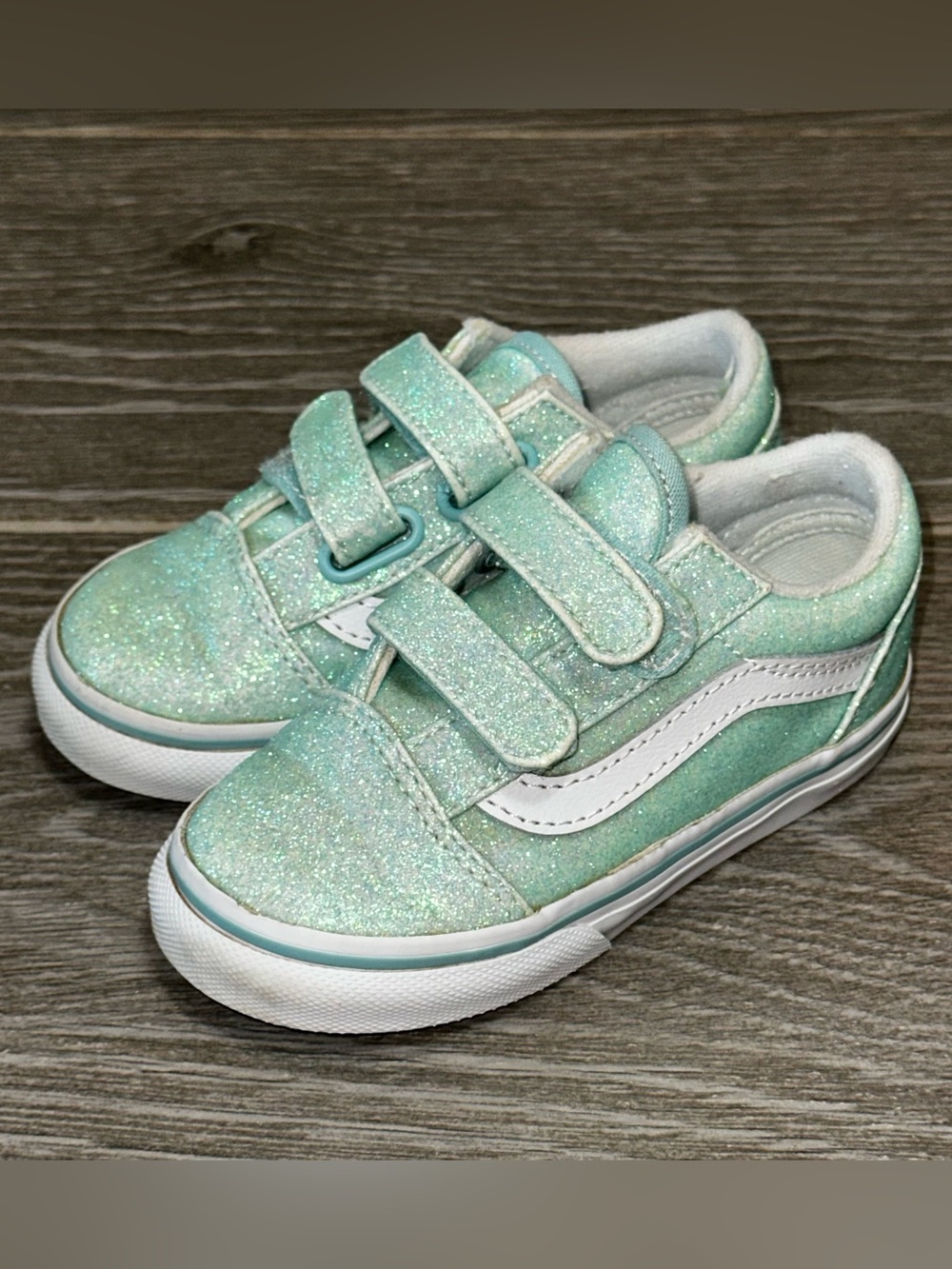 Vans Old Skool V Pastel Blue Glitter Toddler Girls Size 7 Sneakers Streetwear